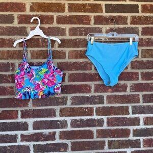 Women’s Sky Blue Floral Ruffle Top Blue Bottoms Bikini Swim Set Size Medium